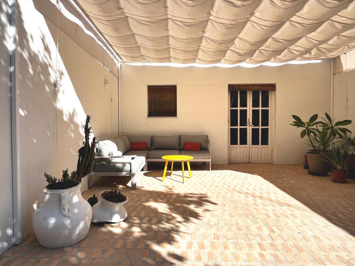 Design & Art, Patio With Orange Tree, Near Seville Carrion de Los Cespedes Dış mekan fotoğraf